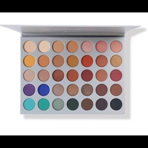 Jaclyn Hill Palette Morphe